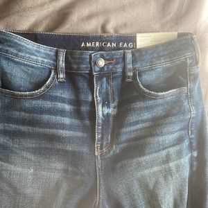 American Eagle Super Hi-Rise Jegging
